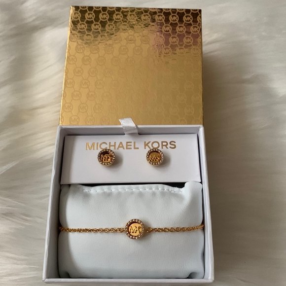 MICHAEL KORS Logo Pave Stud Earrings and Slider Bracelet Set in Gold - Picture 1 of 2